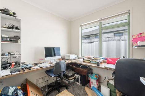 Photo of property in 18 Hamon Place, Pukehangi, Rotorua, 3015
