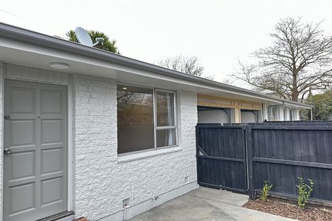 Photo of property in 2/4 Grove Road, Addington, Christchurch, 8024