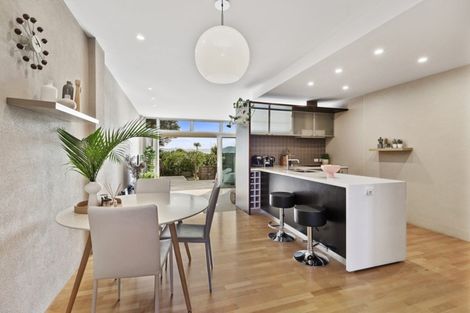 Photo of property in 17 Boardwalk Lane, Seatoun, Wellington, 6022