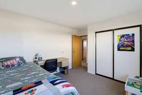 Photo of property in 2/39 Richill Street, Belfast, Christchurch, 8051