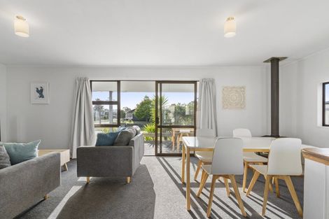 Photo of property in 309 Linton Crescent, Whangamata, 3620