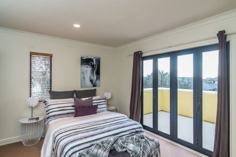 Photo of property in 9 Shearwater Rise, Paraparaumu Beach, Paraparaumu, 5032