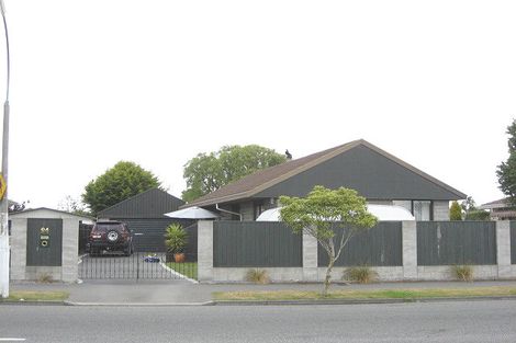 Photo of property in 94 Queenspark Drive, Parklands, Christchurch, 8083