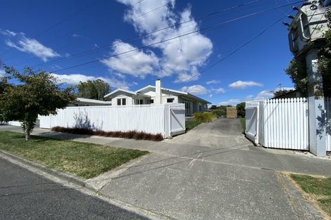 Photo of property in 12 Palmerston Road, Havelock North, 4130