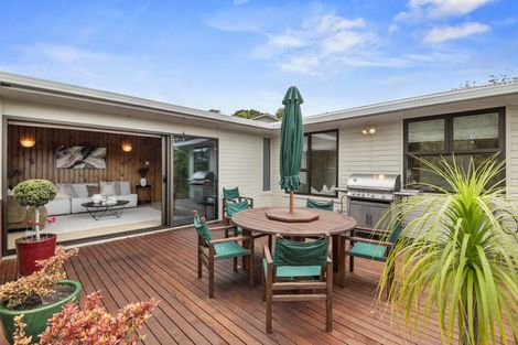 Photo of property in 8 Kauri Road, Birkenhead, Auckland, 0626