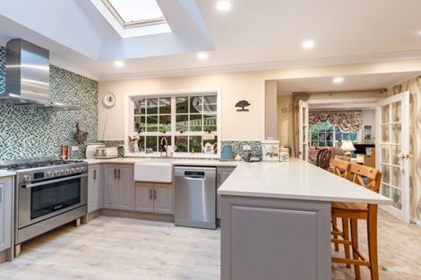 Photo of property in 68d Chatsworth Road, Silverstream, Upper Hutt, 5019