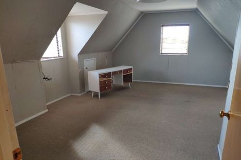 Photo of property in 2/67 West Coast Road, Glen Eden, Auckland, 0602