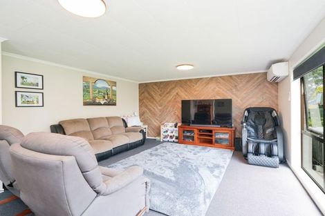 Photo of property in 73 Flora Road East, Makarewa, Invercargill, 9876
