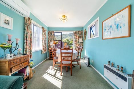 Photo of property in 34 Wellington Road, Wainuiomata, Lower Hutt, 5014