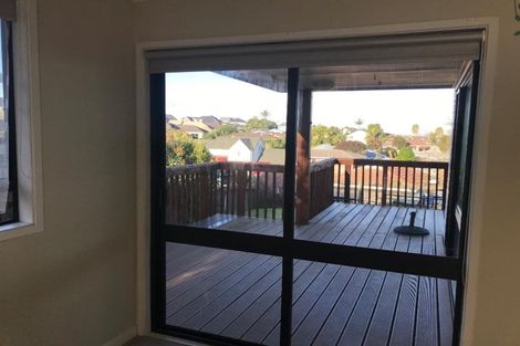 Photo of property in 251 Hobsonville Road, Hobsonville, Auckland, 0618