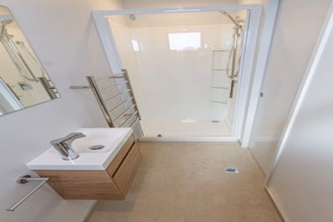 Photo of property in 2/149 Purchas Street, Edgeware, Christchurch, 8013