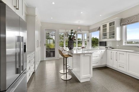 Photo of property in 9 Cluny Avenue, Kelburn, Wellington, 6012