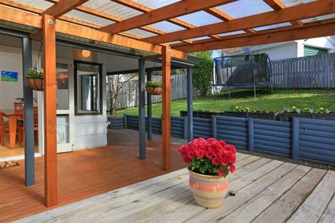 Photo of property in 48 Vintage Drive, Henderson, Auckland, 0612