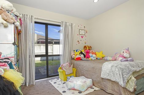 Photo of property in 14 Toscana Drive, Karaka, Papakura, 2113