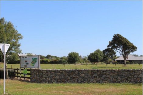 Photo of property in 17 Riverside Drive, Ohau, 5570