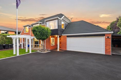 Photo of property in 2/3 Creyke Road, Ilam, Christchurch, 8041