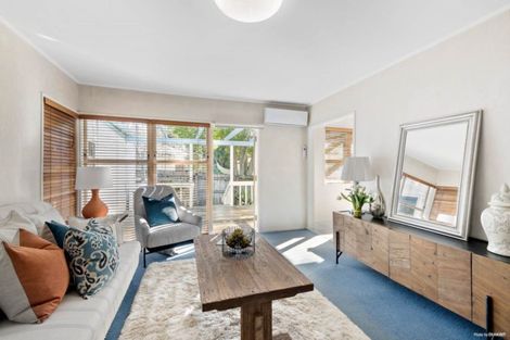 Photo of property in 66 Vandeleur Avenue, Birkdale, Auckland, 0626