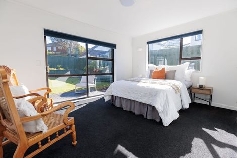 Photo of property in 3 Shastri Terrace, Khandallah, Wellington, 6035