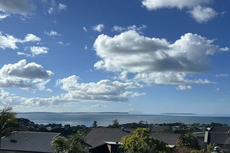 Photo of property in 1 Rae Road, Campbells Bay, Auckland, 0620