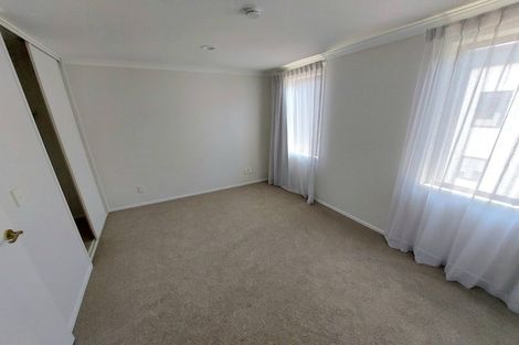 Photo of property in 11/97b Mokoia Road, Birkenhead, Auckland, 0626