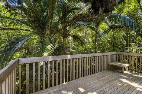 Photo of property in 2/128 Manuka Road, Bayview, Auckland, 0629