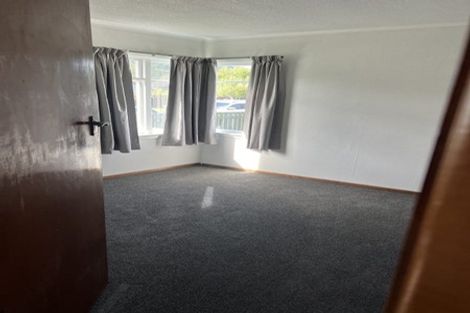 Photo of property in 31 Burden Avenue, Wainuiomata, Lower Hutt, 5014