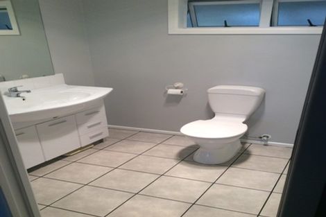 Photo of property in 5 Wingrove Road, Owhata, Rotorua, 3010