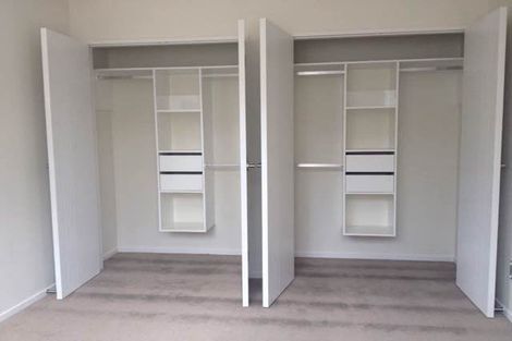 Photo of property in 2a Spencer Road, Pinehill, Auckland, 0632