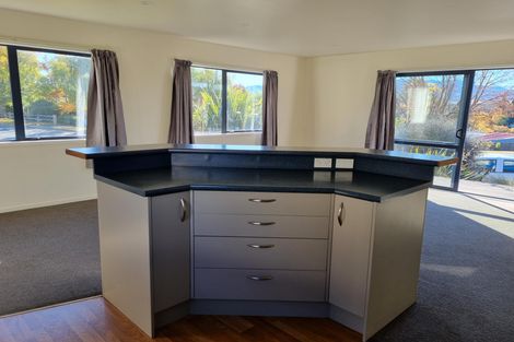 Photo of property in 16 Aorangi Crescent, Lake Tekapo, 7999