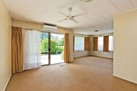 Photo of property in 3/700 Duke Street, Mahora, Hastings, 4120