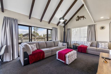 Photo of property in 1 Rea Grove, Turangi, 3334