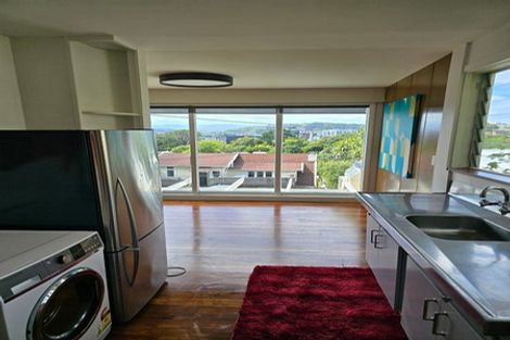 Photo of property in 15 Barton Terrace, Thorndon, Wellington, 6011