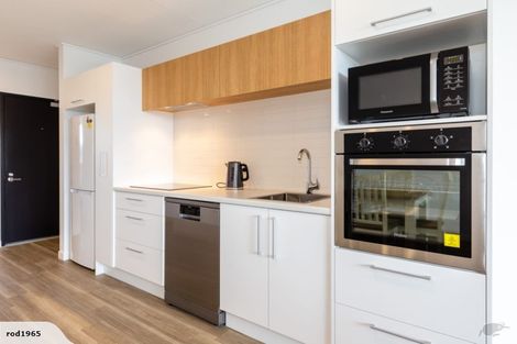 Photo of property in The Terraces, 2/36d Welles Street, Christchurch Central, Christchurch, 8011