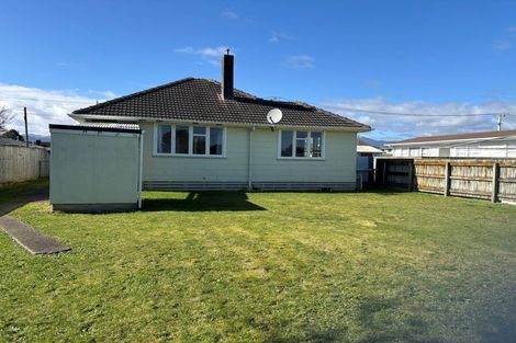 Photo of property in 5 Clyde Street, Levin, 5510