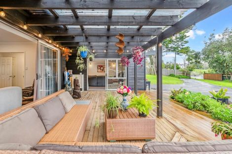 Photo of property in 22 Whitford Park Road, Whitford, Howick, 2571