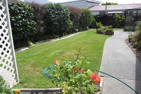 Photo of property in 2/60 Main North Road, Papanui, Christchurch, 8052