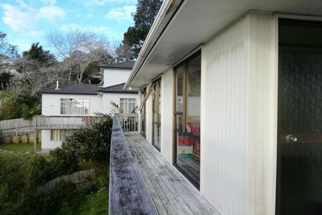 Photo of property in 5 Rosedale Road, Pinehill, Auckland, 0632