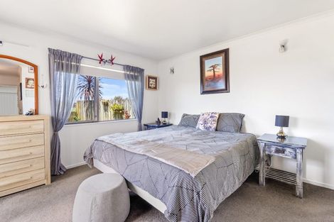 Photo of property in 14 Lowburn Avenue, Waipu, 0510