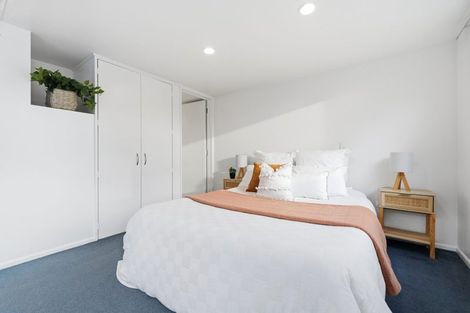 Photo of property in 5 Birkenhead Street, Avonhead, Christchurch, 8042