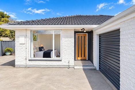 Photo of property in 2/4 Gothic Place, Ilam, Christchurch, 8041