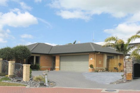 Photo of property in 11 Saint Kilda Place, Papamoa Beach, Papamoa, 3118