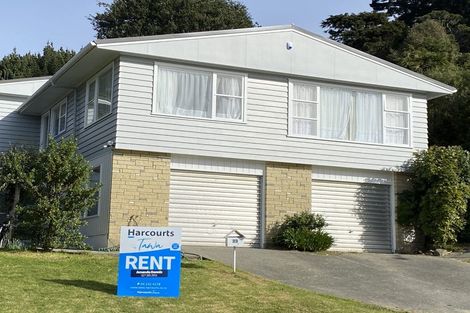 Photo of property in 23 Oriel Avenue, Tawa, Wellington, 5028