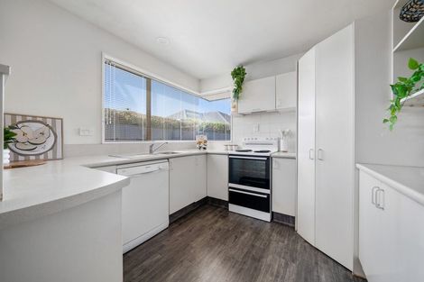 Photo of property in 12a Leacroft Street, Bishopdale, Christchurch, 8053