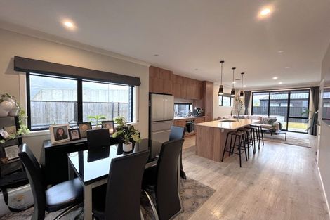 Photo of property in 8 Balmerino Lane, Wallaceville, Upper Hutt, 5018