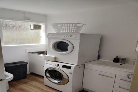 Photo of property in 4 Chancellor Way, Crofton Downs, Wellington, 6035