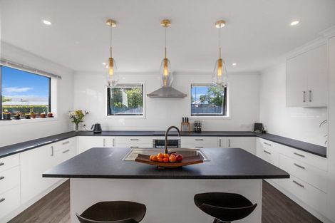 Photo of property in 2 Thomas Way, Brightwater, 7022