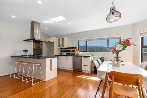 Photo of property in 77 John Burke Drive, Aotea, Porirua, 5024