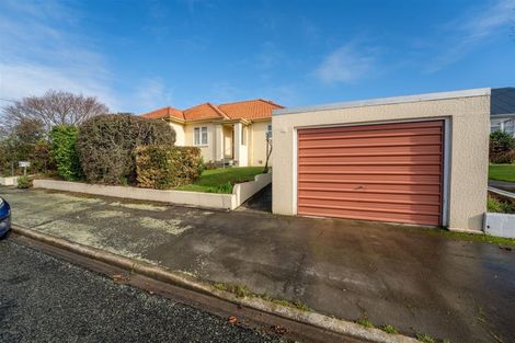 Photo of property in 6 Angland Avenue, Kensington, Timaru, 7910