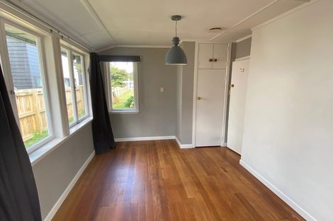 Photo of property in 27 Enderley Avenue, Enderley, Hamilton, 3214