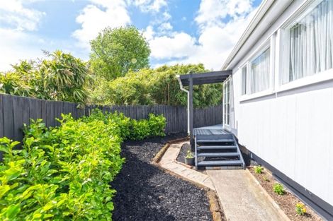 Photo of property in 23a Riserra Drive, Ranui, Auckland, 0612
